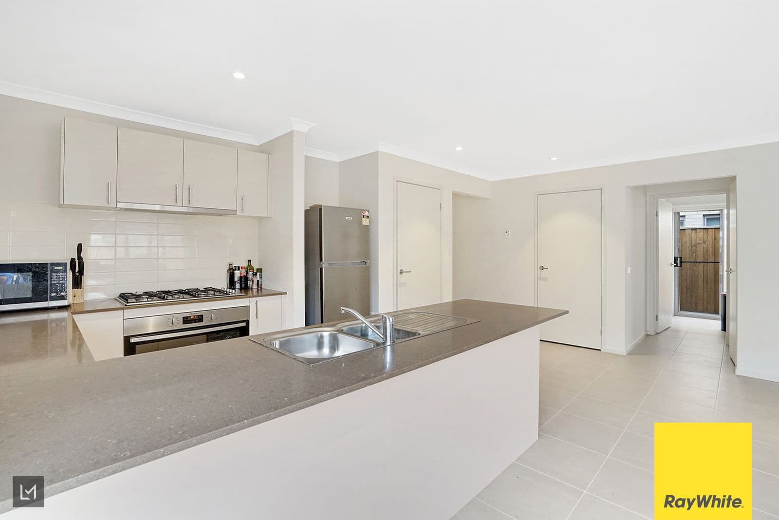 16 Hodgson Avenue, Tarneit VIC 3029, Tarneit - Thumbnail 6