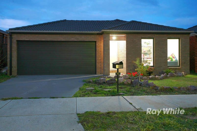 33 Banfield Place, LYNDHURST VIC 3975, Lyndhurst - Image 1