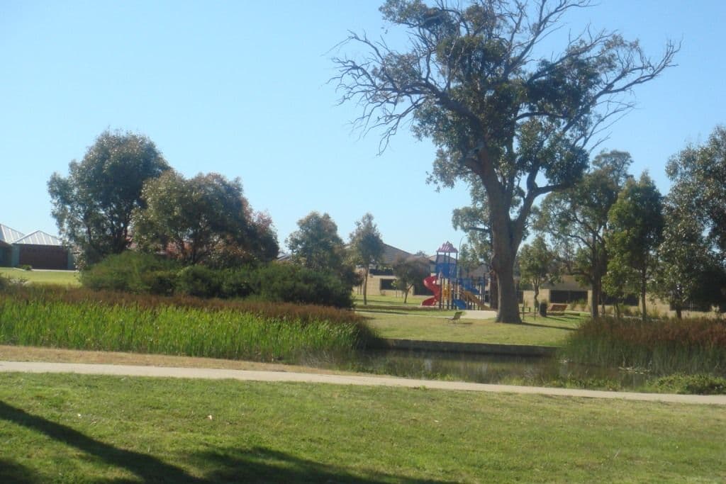117 Leschenault Parade, AUSTRALIND WA 6233, Australind - Thumbnail 6
