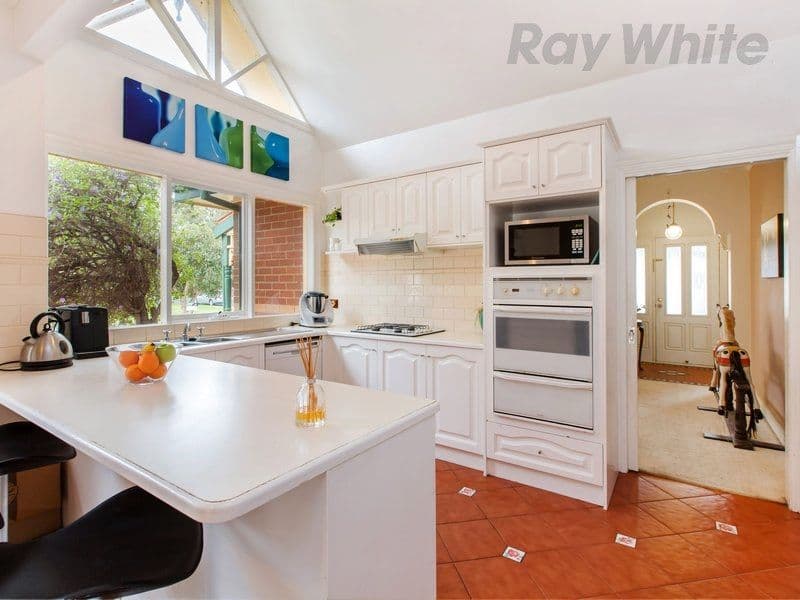 2 Jude Court, Aspendale Gardens VIC 3195, Aspendale Gardens - Thumbnail 3