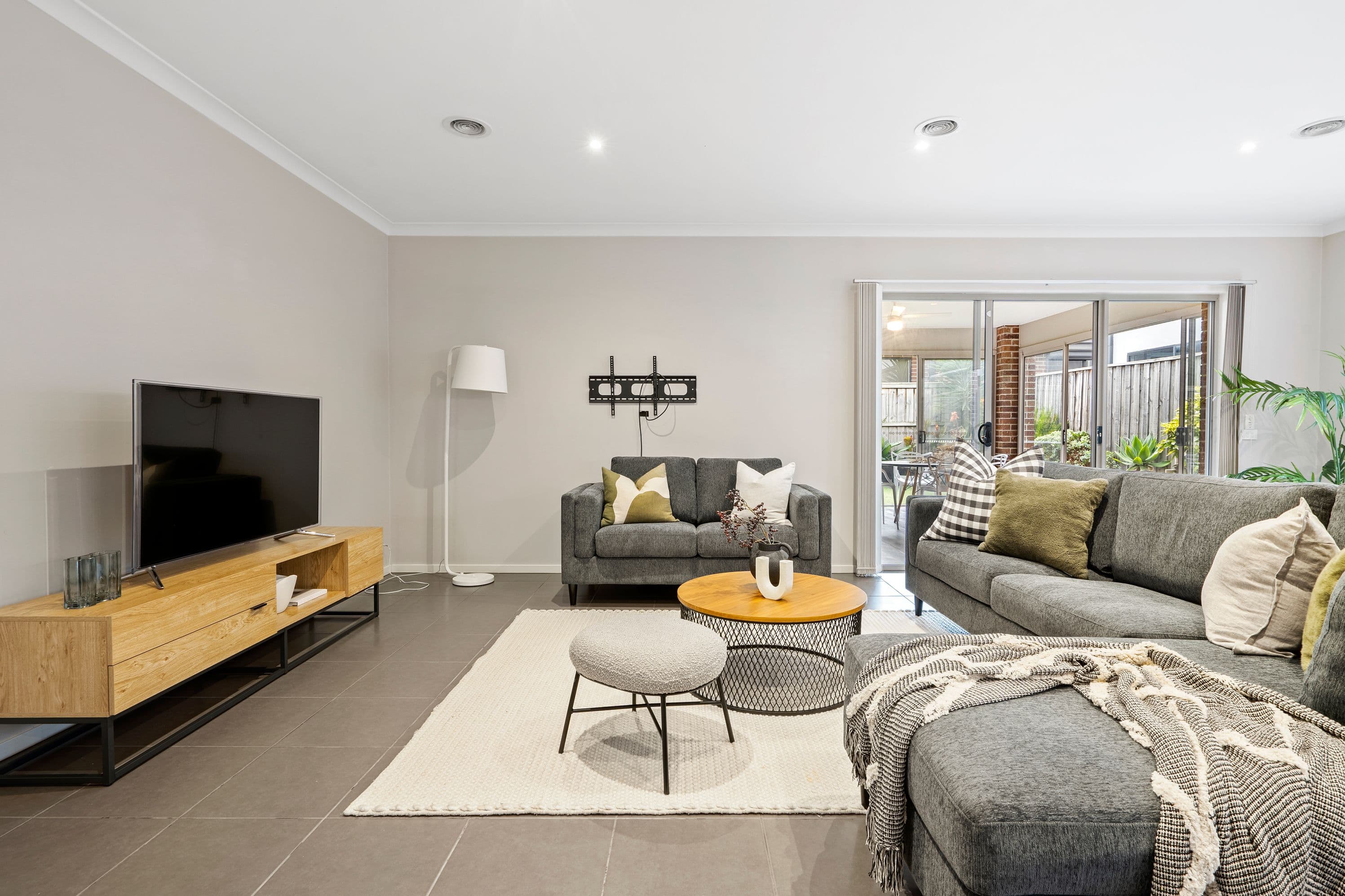 50 Moffat Drive, Lalor VIC 3075, Lalor - Thumbnail 7
