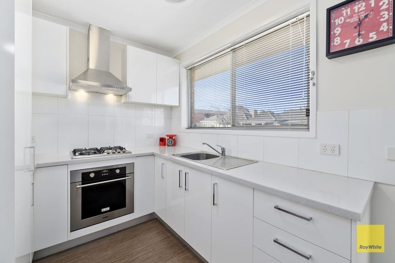 376 Autumn Street, Herne Hill VIC 3218, Herne Hill - Thumbnail 3