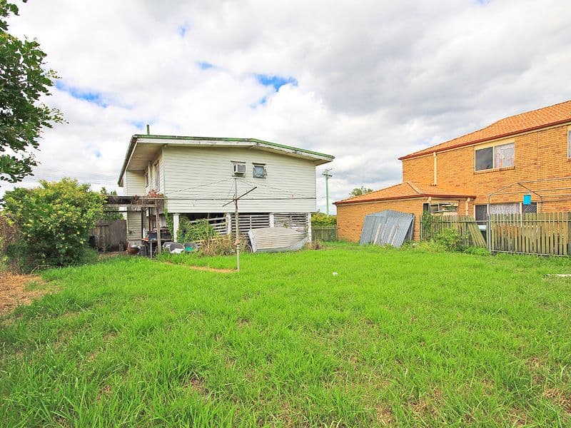 15 Duffy Street, ZILLMERE QLD 4034, Zillmere - Thumbnail 2