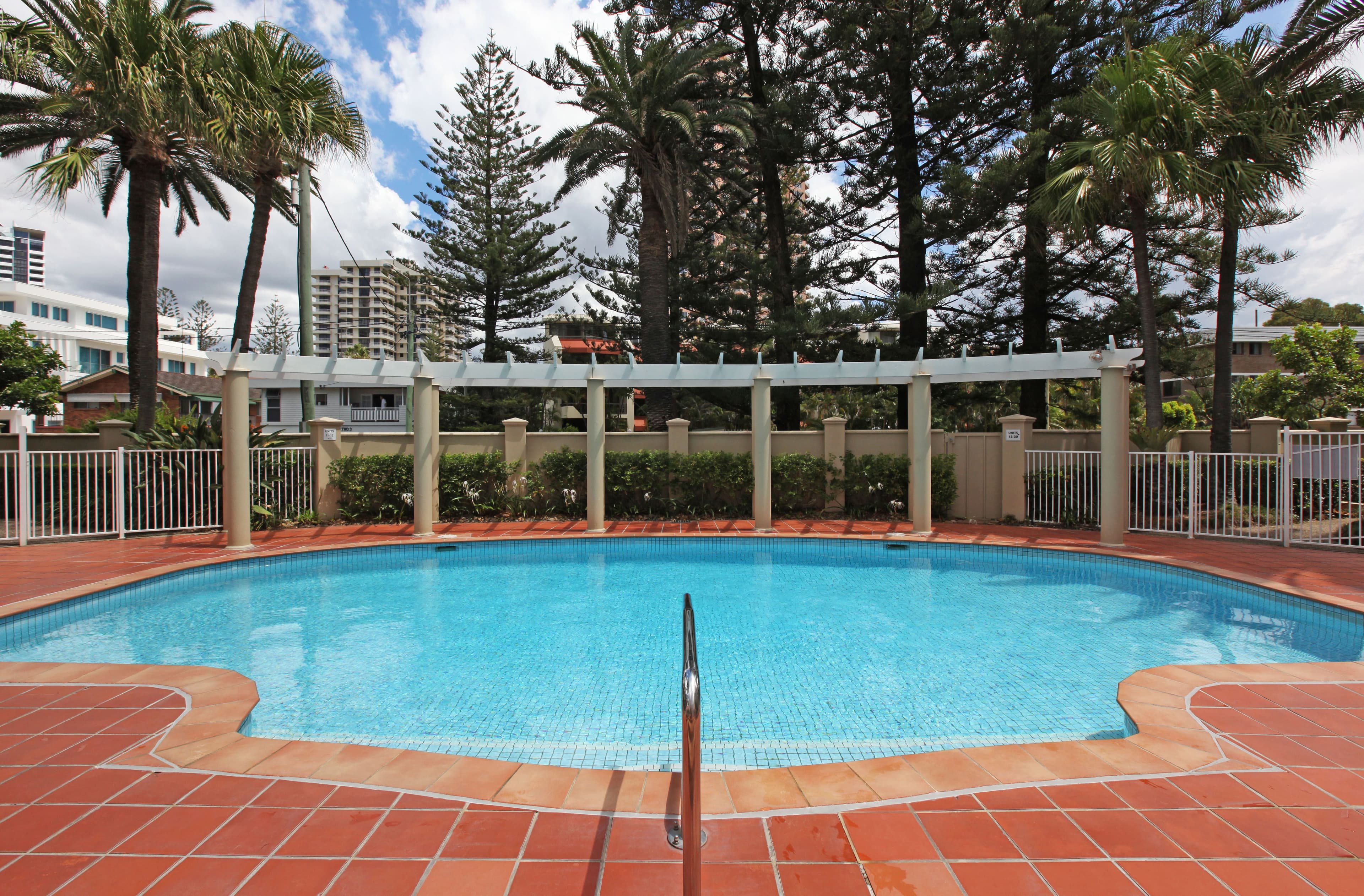 122 Old Burleigh Road, Broadbeach QLD 4218, Broadbeach - Thumbnail 4