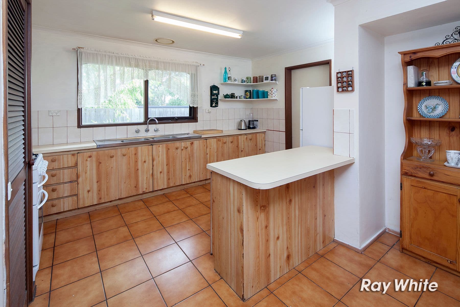 5 Birtinya Court, Frankston VIC 3199, Frankston - Thumbnail 4