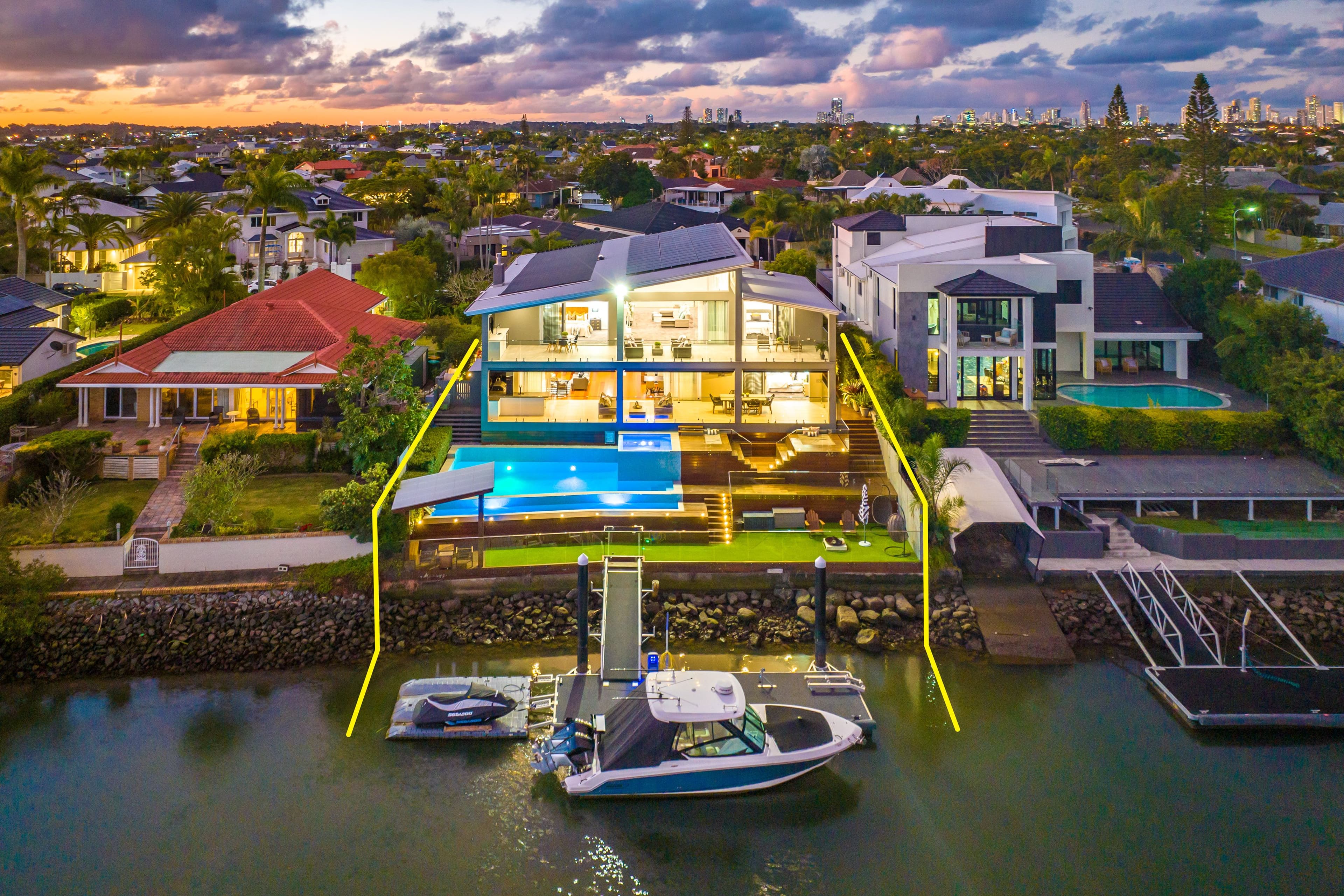 19 Donegal Crescent, Sorrento QLD 4217, Sorrento - Thumbnail 7