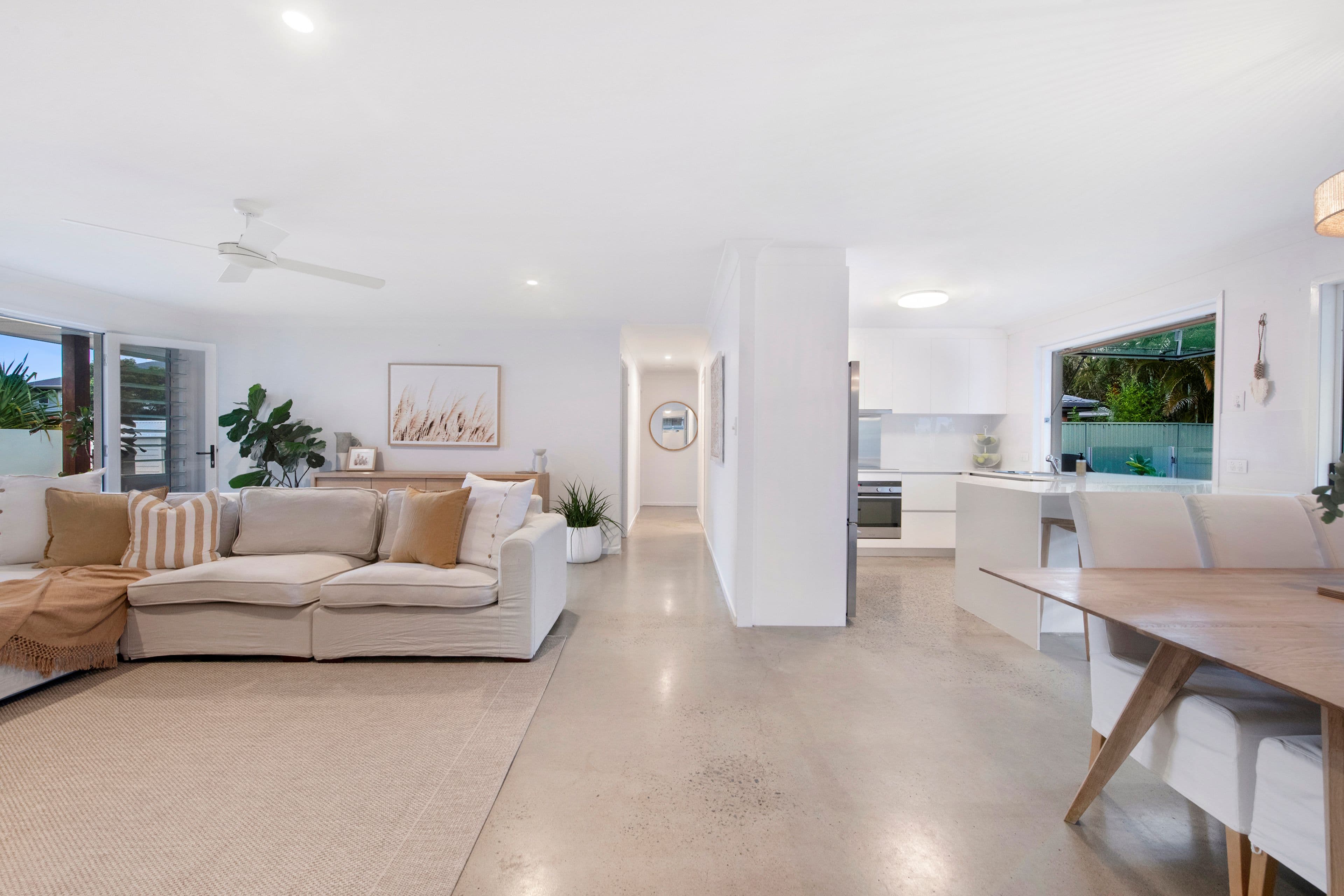 1 David Court, Miami QLD 4220, Miami - Thumbnail 3
