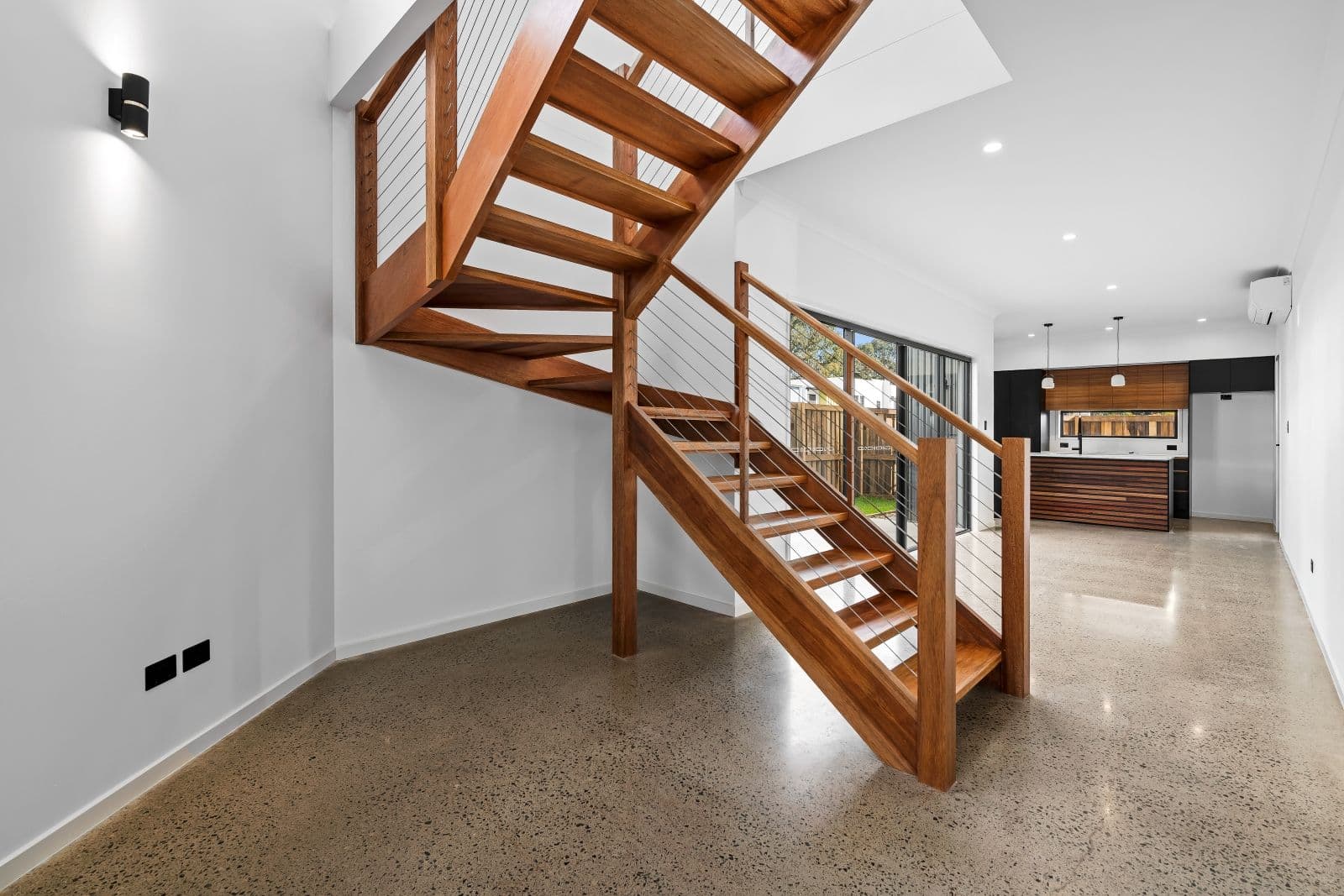 3 Spirit Crescent, Armstrong Creek, Armstrong Creek - Thumbnail 2