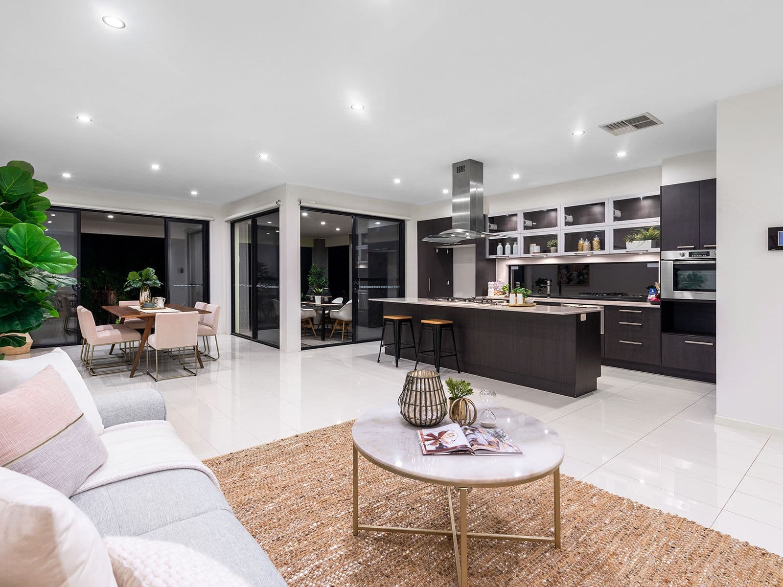 61 Coonerang Street, Virginia QLD 4014, Virginia - Thumbnail 5