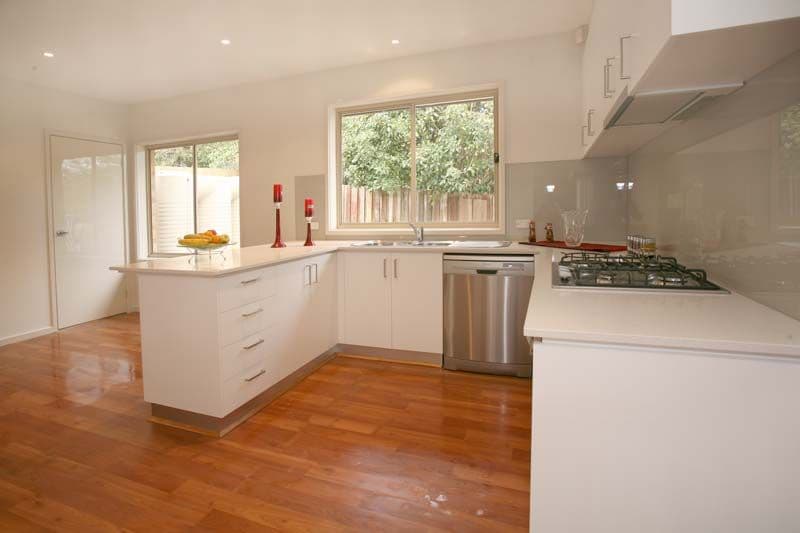 105 Stephensons Road, MOUNT WAVERLEY VIC 3149, Mount Waverley - Thumbnail 2
