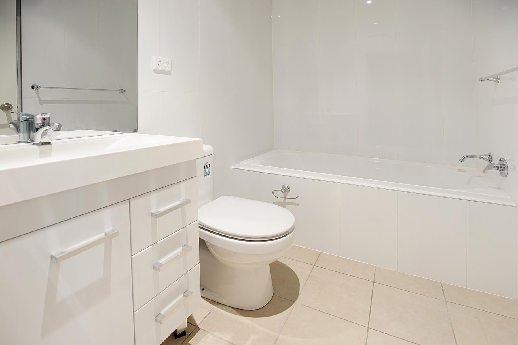 33 Glenmore Ridge Drive, Glenmore Park - Thumbnail 5
