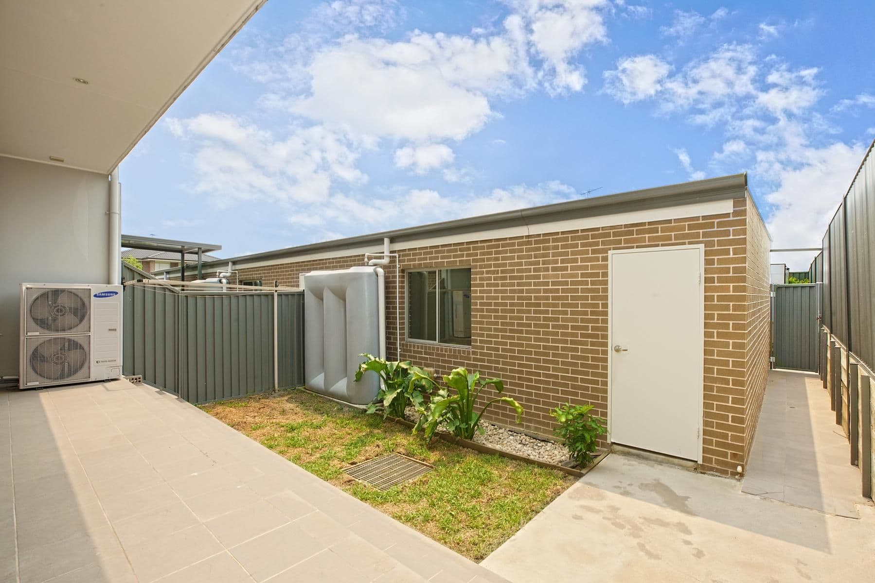 33 Glenmore Ridge Drive, Glenmore Park - Thumbnail 8