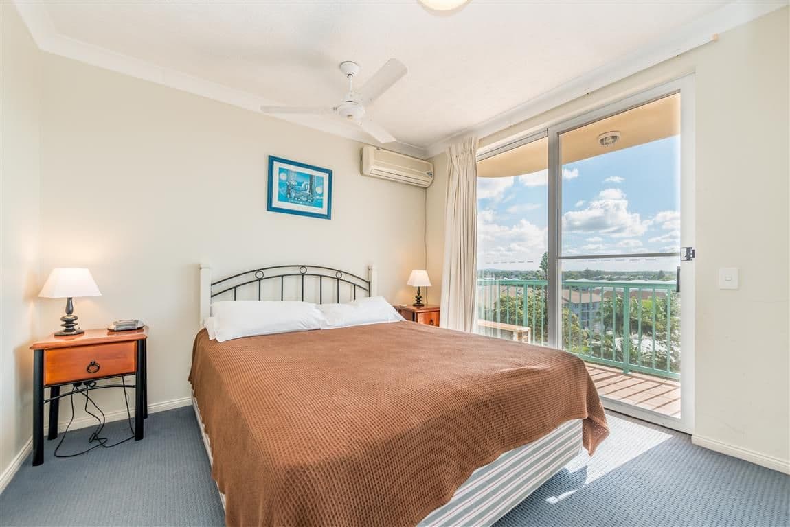 484 Marine Parade, Biggera Waters QLD 4216, Biggera Waters - Thumbnail 6