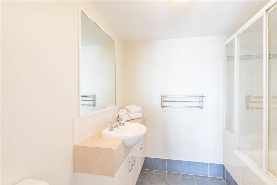 484 Marine Parade, Biggera Waters QLD 4216, Biggera Waters - Thumbnail 7