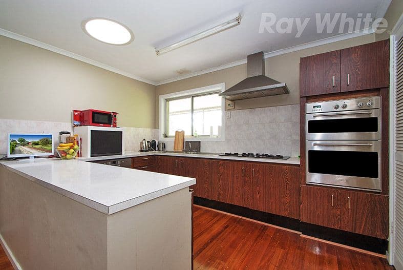 74 DIANE Crescent, Croydon VIC 3136, Croydon - Thumbnail 2