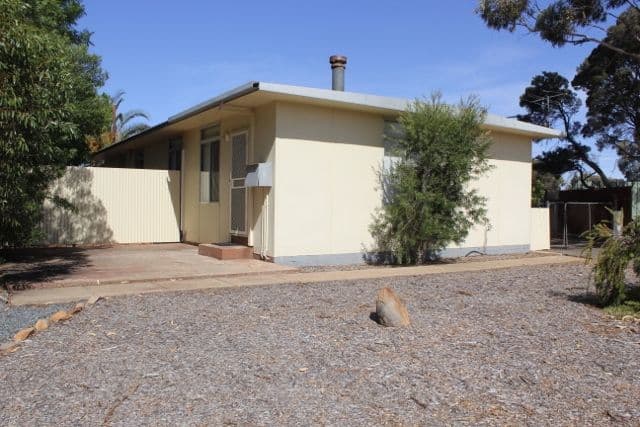 10 Sturt Pea Crescent, Kambalda West WA 6442, Kambalda West - Thumbnail 2