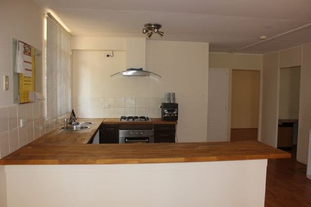 10 Sturt Pea Crescent, Kambalda West WA 6442, Kambalda West - Thumbnail 4