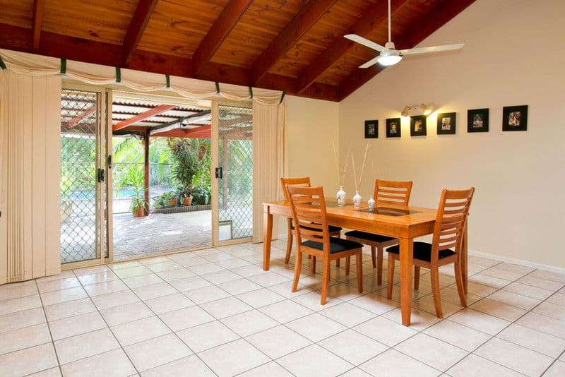 6-8 Leonie Street, CAMIRA QLD 4300, Camira - Thumbnail 6