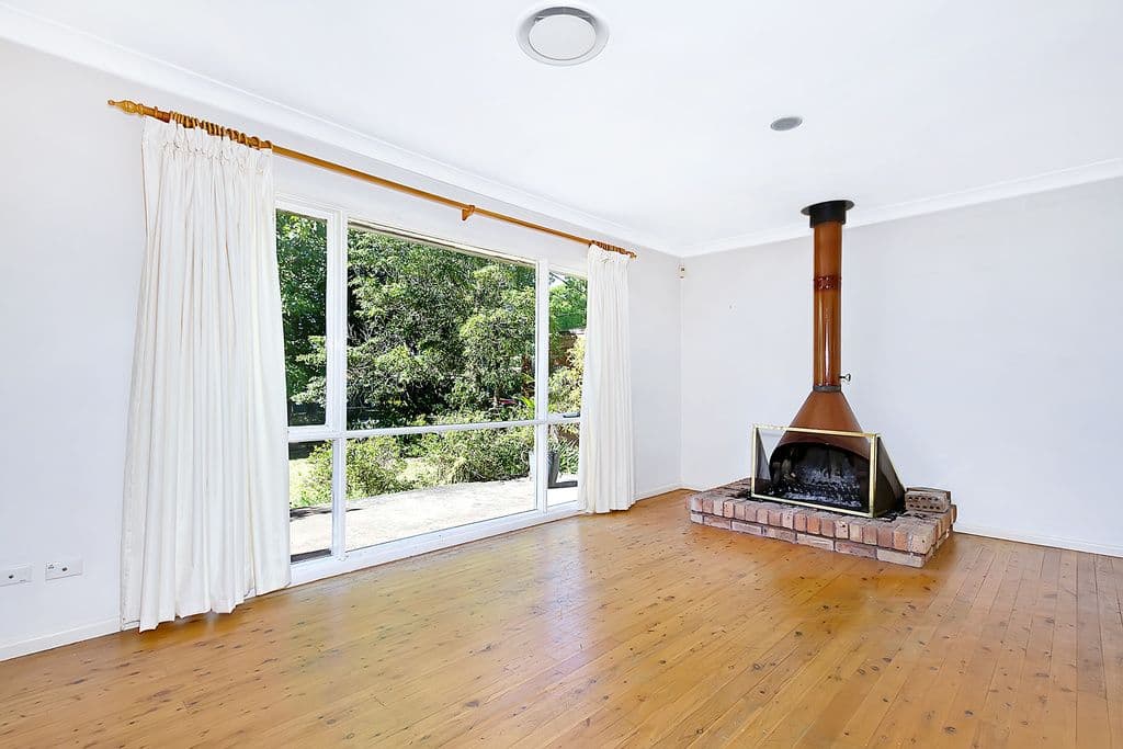 6 Drayton Avenue, Castle Hill NSW 2154, Castle Hill - Thumbnail 2