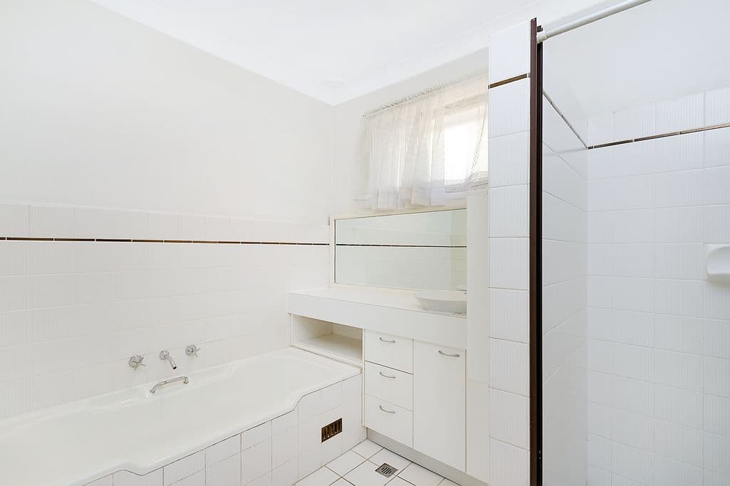6 Drayton Avenue, Castle Hill NSW 2154, Castle Hill - Thumbnail 7