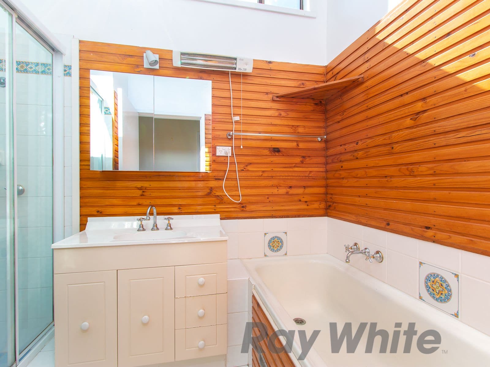 33 Kananook Crescent, Belmont North - Thumbnail 4