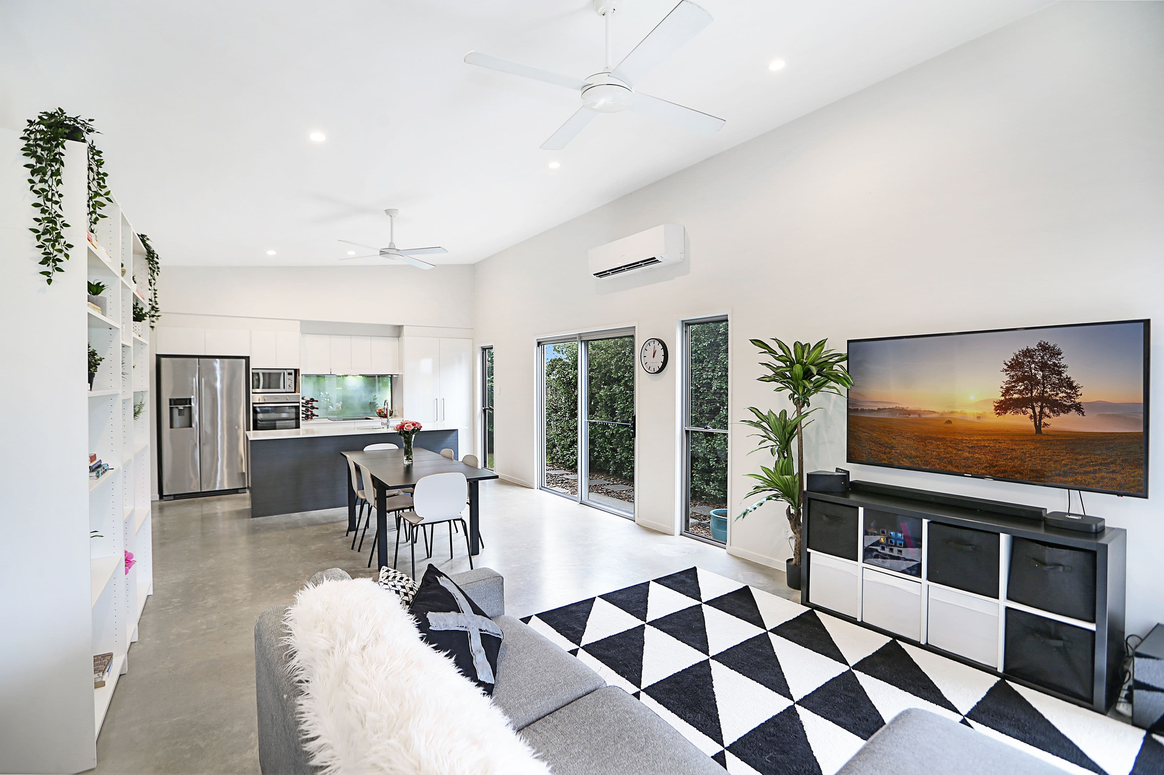 18 Tarwhine Place, Mountain Creek QLD 4557, Mountain Creek - Thumbnail 2