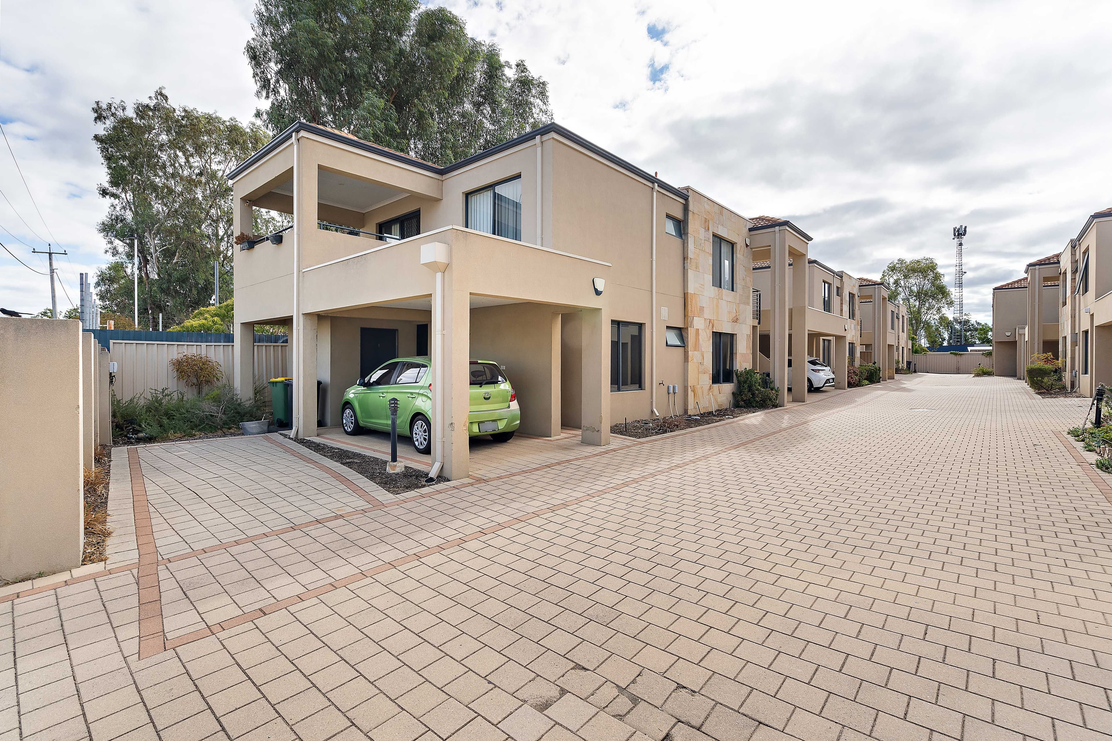 12 Dalziell Street, Maddington WA 6109, Maddington - Image 1