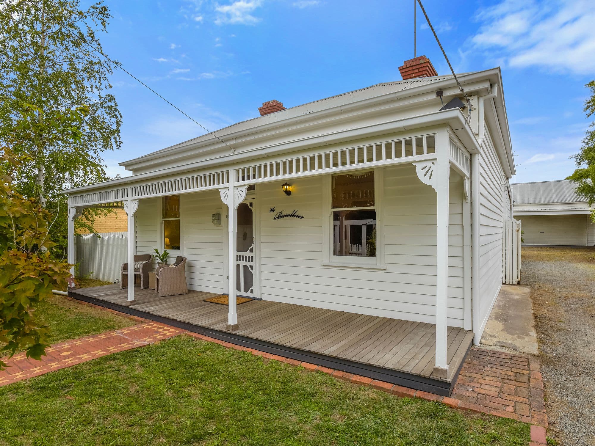 26 Yaldwyn Street East, Kyneton VIC 3444, Kyneton - Thumbnail 2