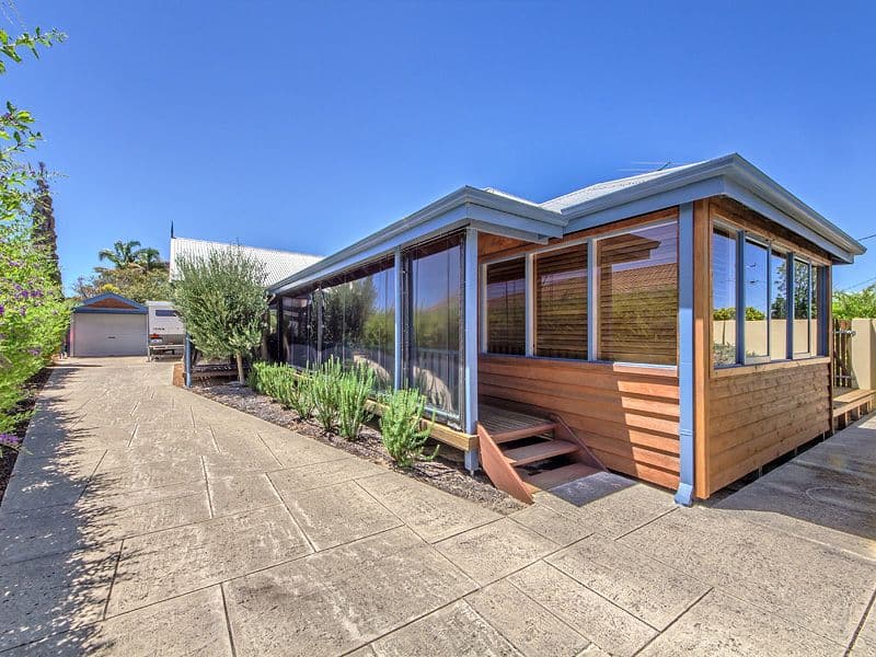 126 Penguin Road, SAFETY BAY WA 6169, Safety Bay - Thumbnail 5