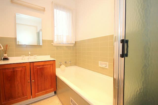 1 Jennings Avenue, BASS HILL NSW 2197, Bass Hill - Thumbnail 8