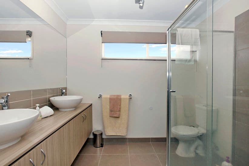 24 Grandstand Way, Epping VIC 3076, Epping - Thumbnail 7
