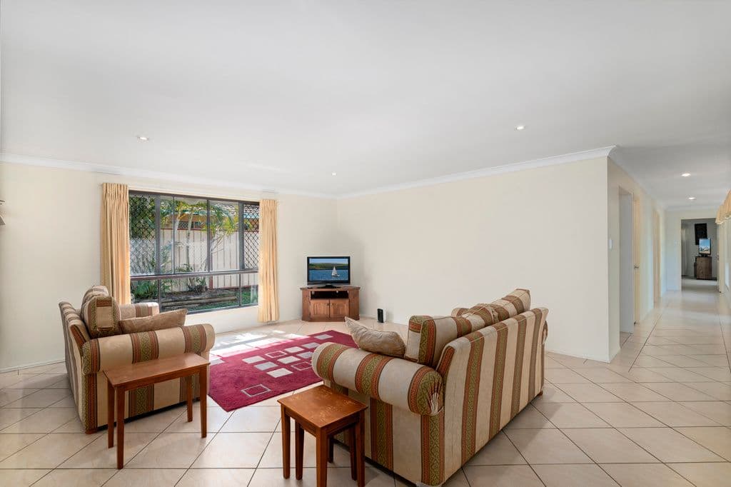 10 Taperell Drive, Tugun QLD 4224, Tugun - Thumbnail 5