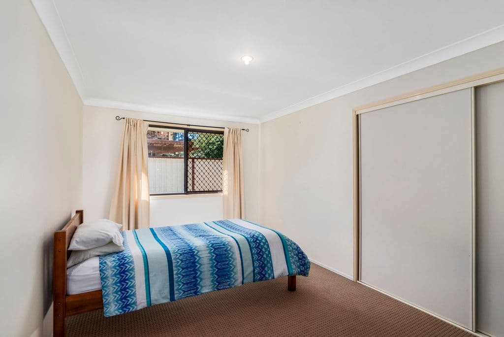 10 Taperell Drive, Tugun QLD 4224, Tugun - Thumbnail 8