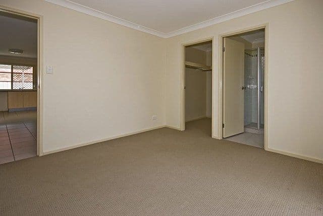 CRESTMEAD QLD 4132, Crestmead - Thumbnail 8