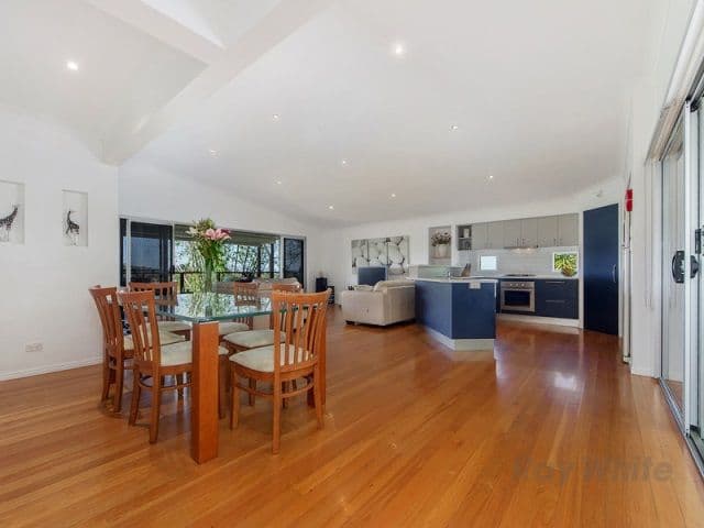 20 Langfield Crescent, Ormeau Hills QLD 4208, Ormeau Hills - Thumbnail 5