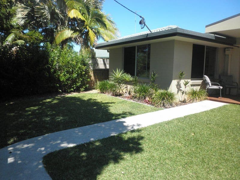 29 Curlew Crescent, BURLEIGH WATERS QLD 4220, Burleigh Waters - Thumbnail 7