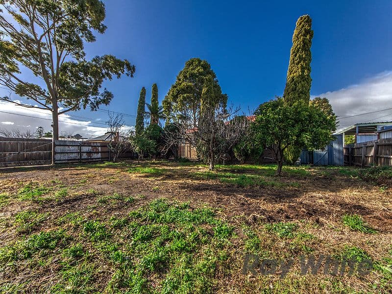 13 Albert Crescent, St Albans VIC 3021, St Albans - Thumbnail 8