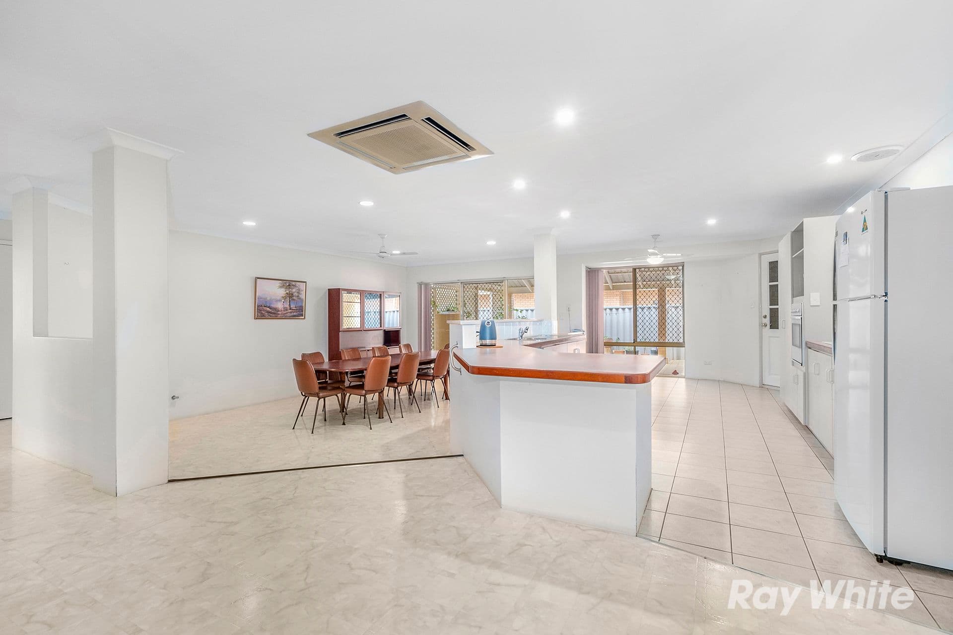 26 Cooper Circuit, Mount Tarcoola WA 6530, Mount Tarcoola - Thumbnail 2