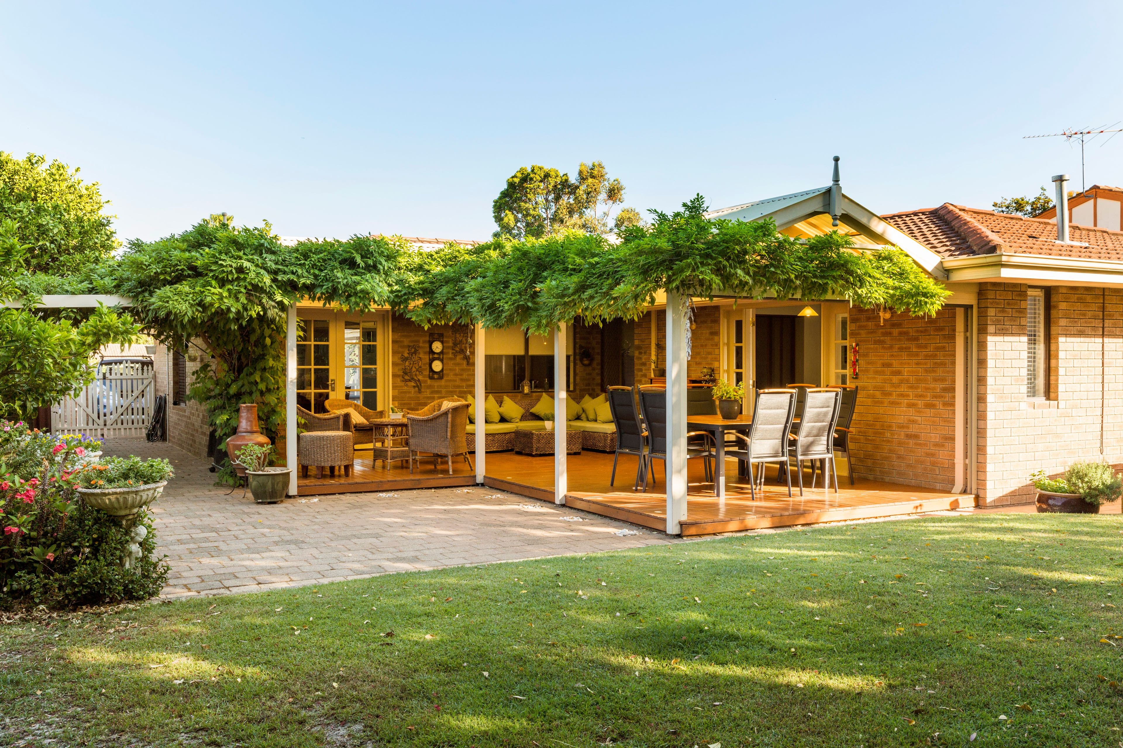 15 Buckingham Crescent, Kardinya WA 6163, Kardinya - Thumbnail 3