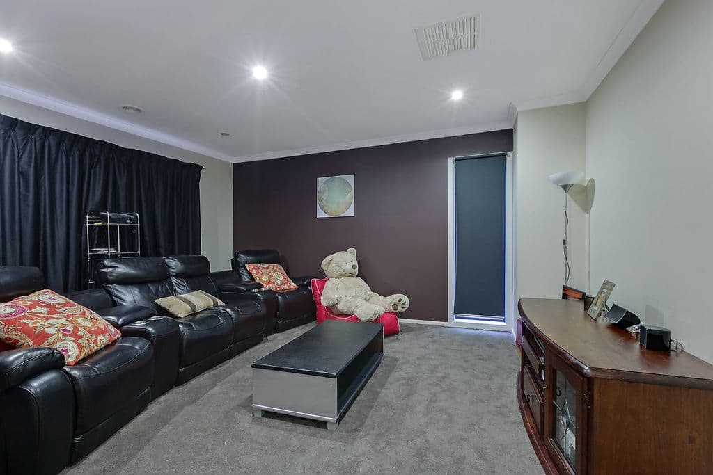 31 Suncroft Drive, Lalor VIC 3075, Lalor - Thumbnail 5