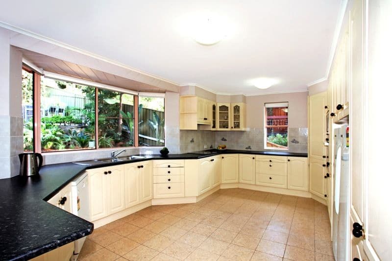 4 Craigslea Place, Canley Heights, NSW, 2166, Canley Heights - Thumbnail 4