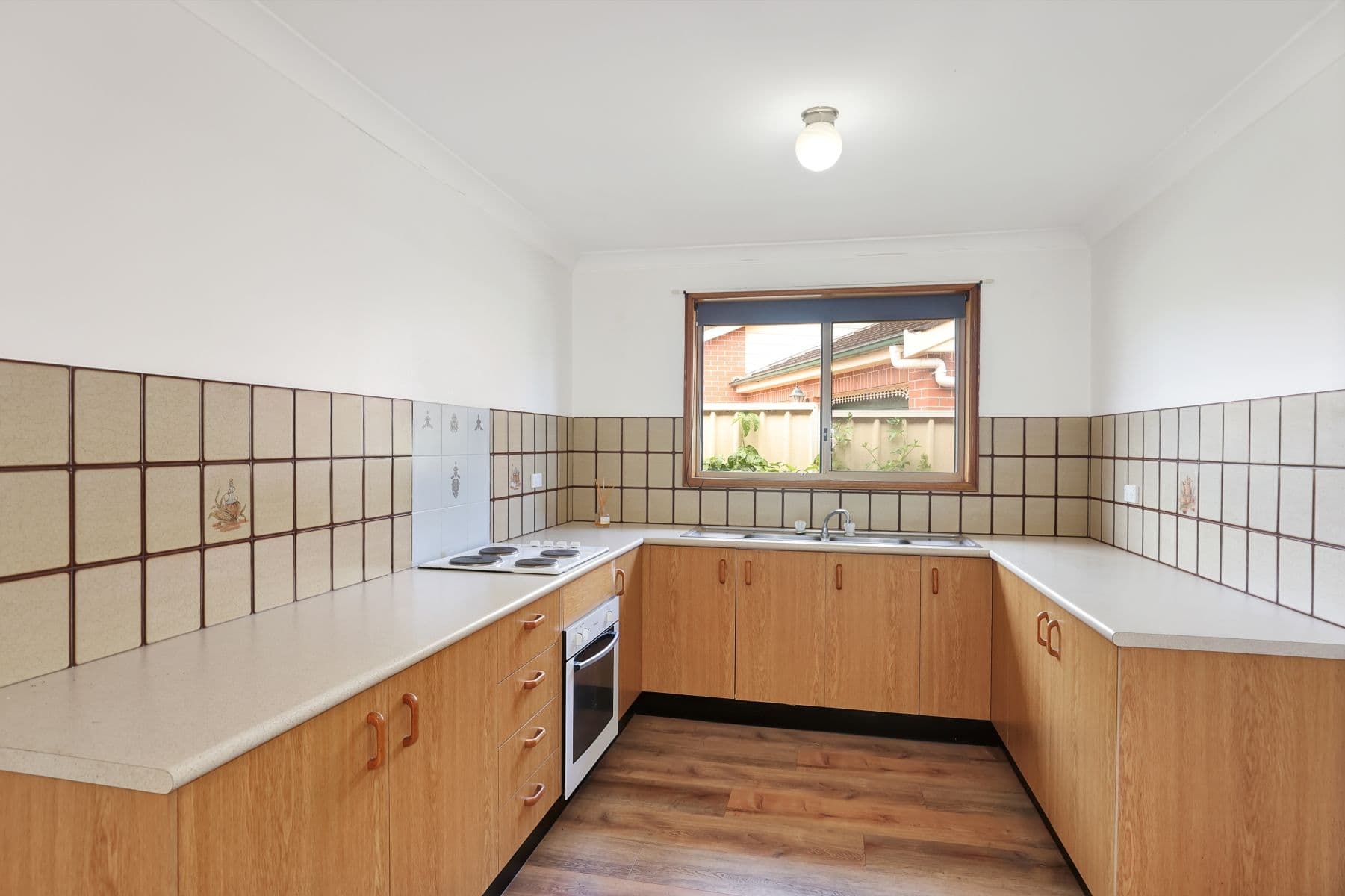8 Ernstine Hill Close, Glenmore Park NSW 2745, Glenmore Park - Thumbnail 7