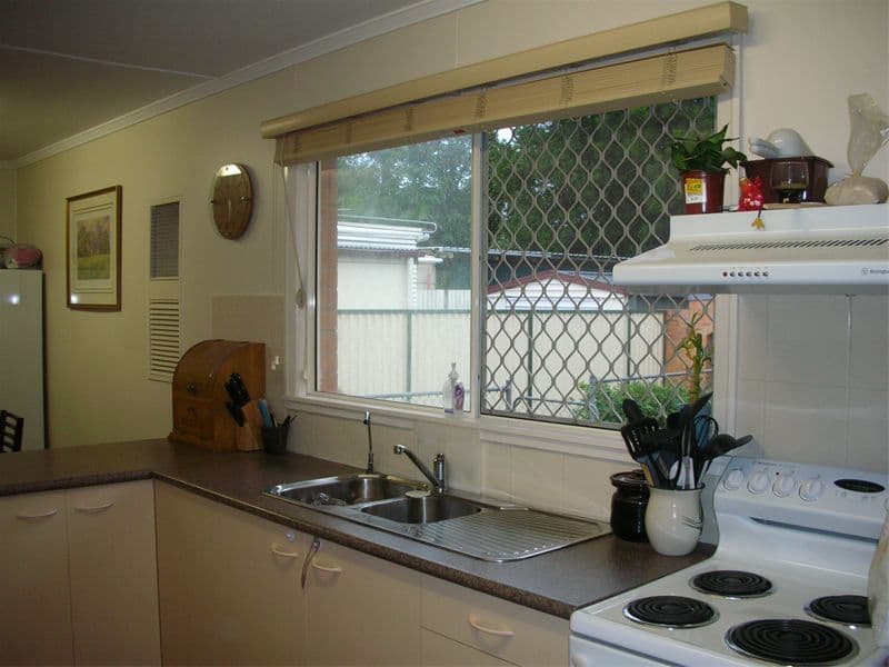 37   Hemsworth Street, ACACIA RIDGE QLD 4110, Acacia Ridge - Thumbnail 2