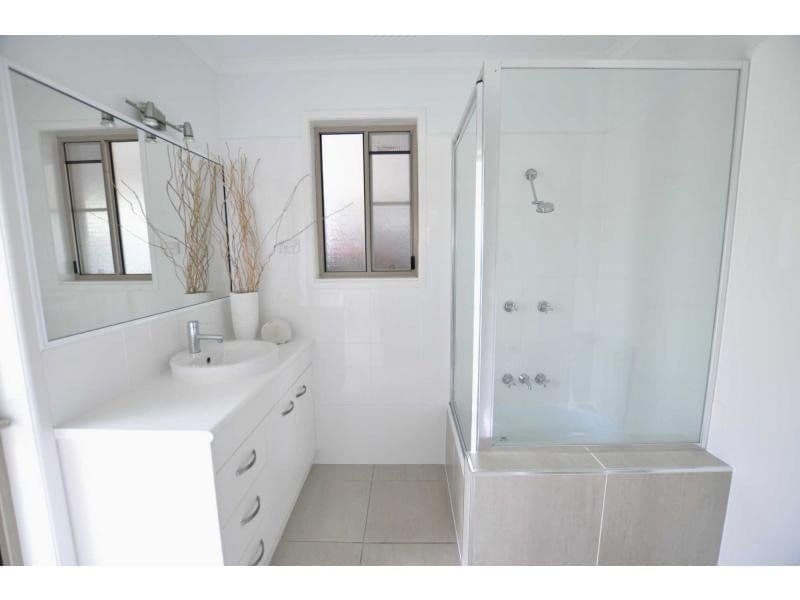 2 Anglers Parade, BLACKS BEACH QLD 4740, Blacks Beach - Thumbnail 4