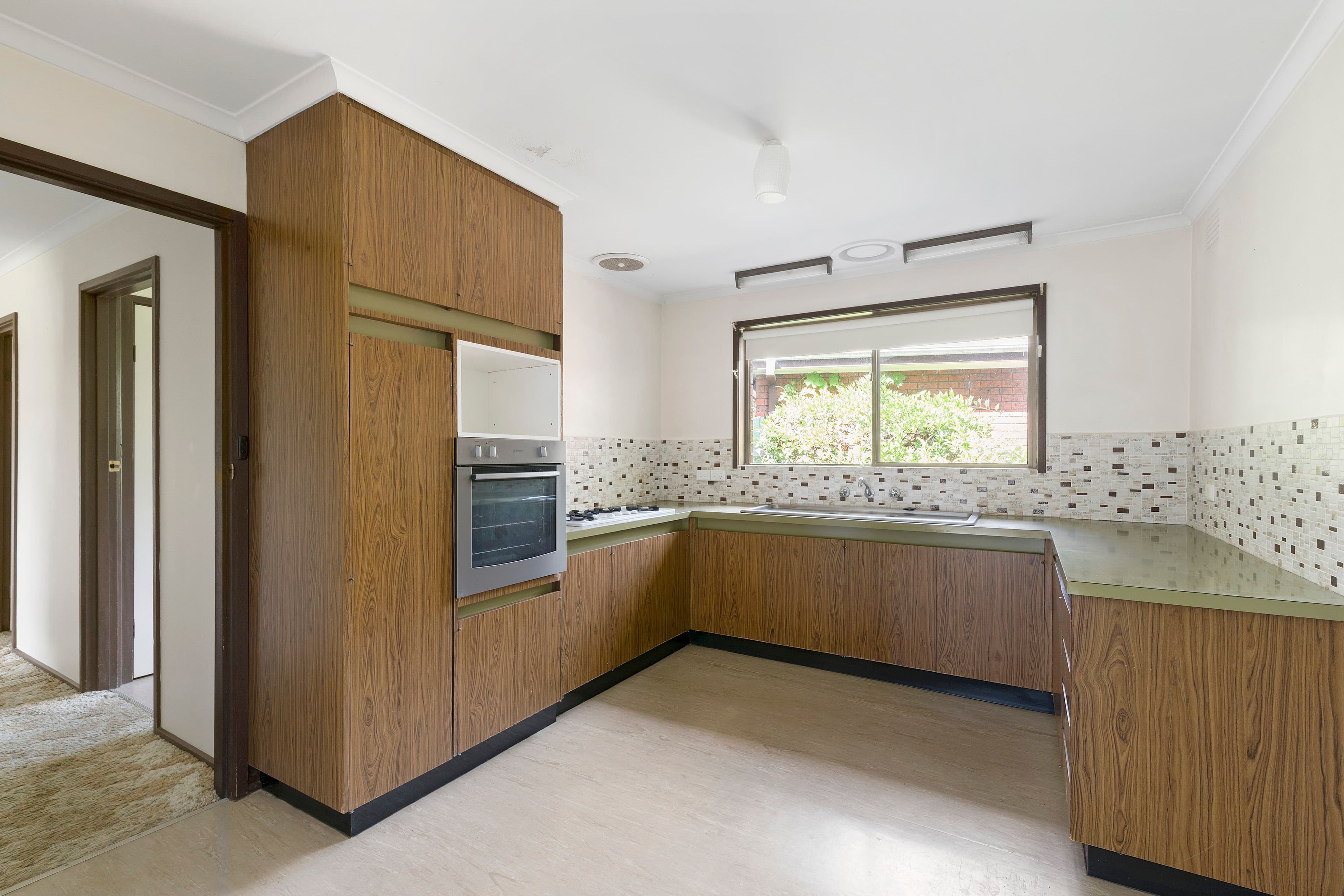 3 Crest Grove, Nunawading VIC 3131, Nunawading - Thumbnail 3