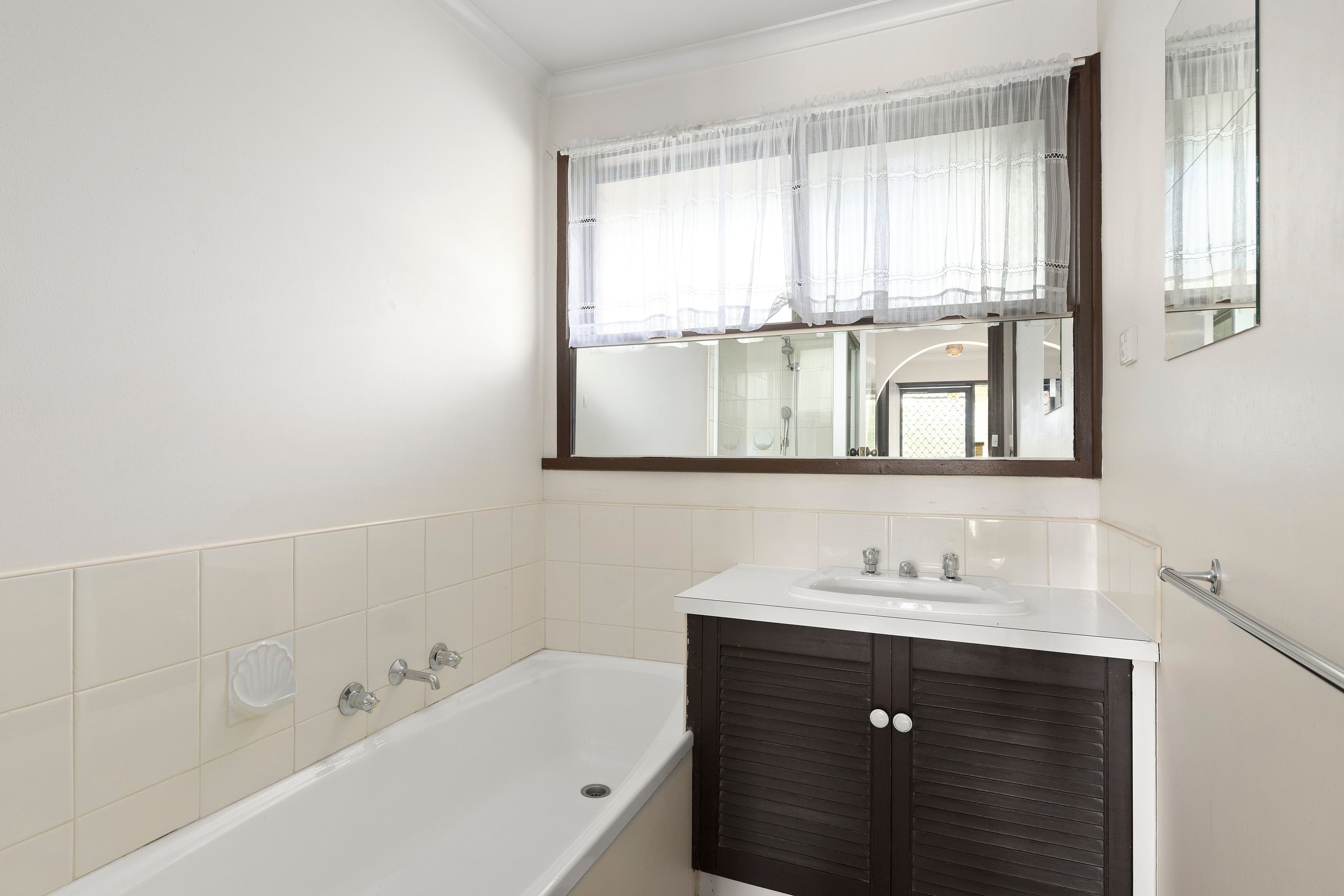 3 Crest Grove, Nunawading VIC 3131, Nunawading - Thumbnail 5