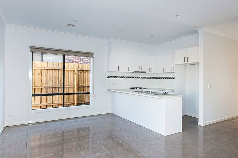 3 Palmero Street, EPPING VIC 3076, Epping - Thumbnail 2