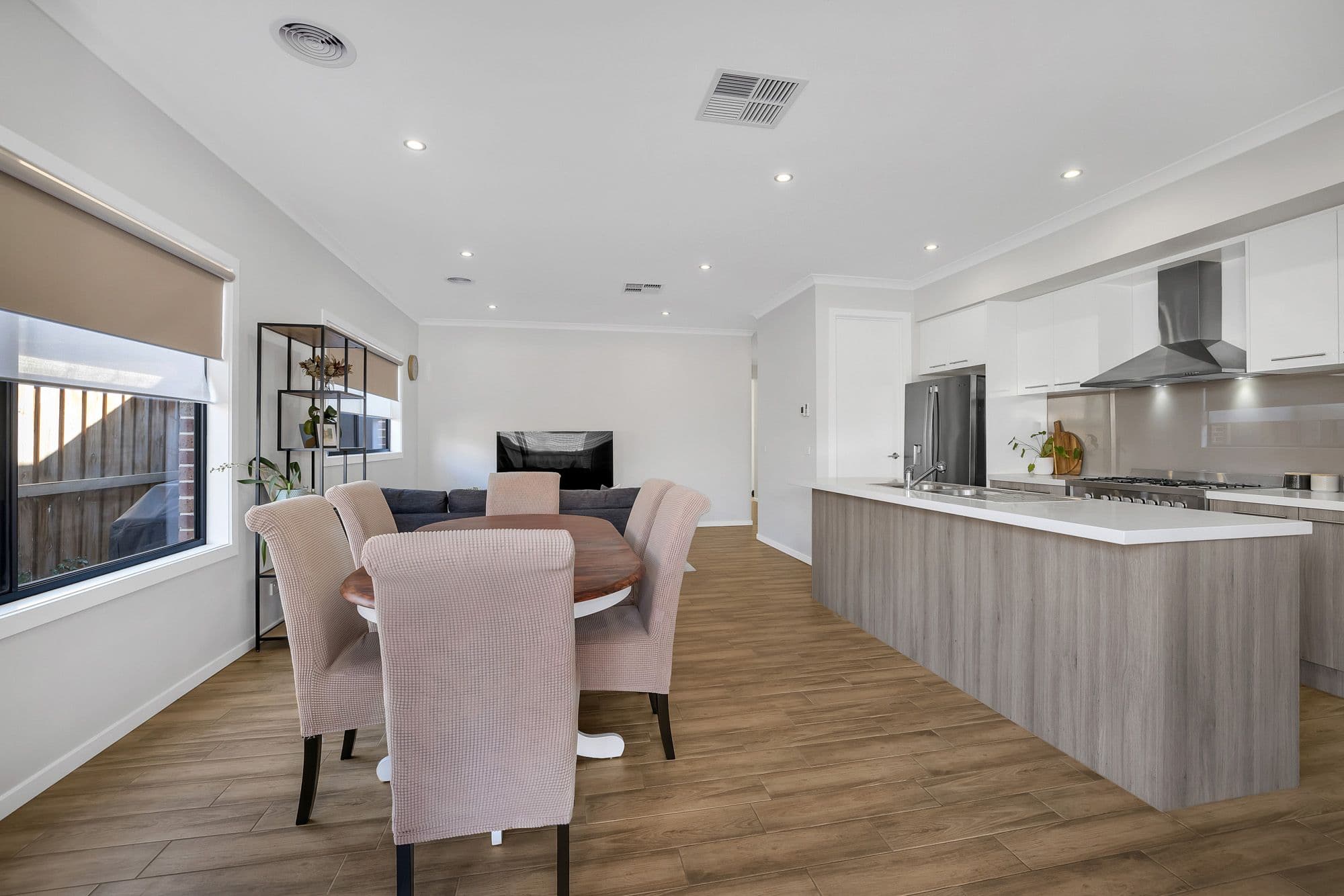 4 Bostock Drive, Tarneit VIC 3029, Tarneit - Thumbnail 8