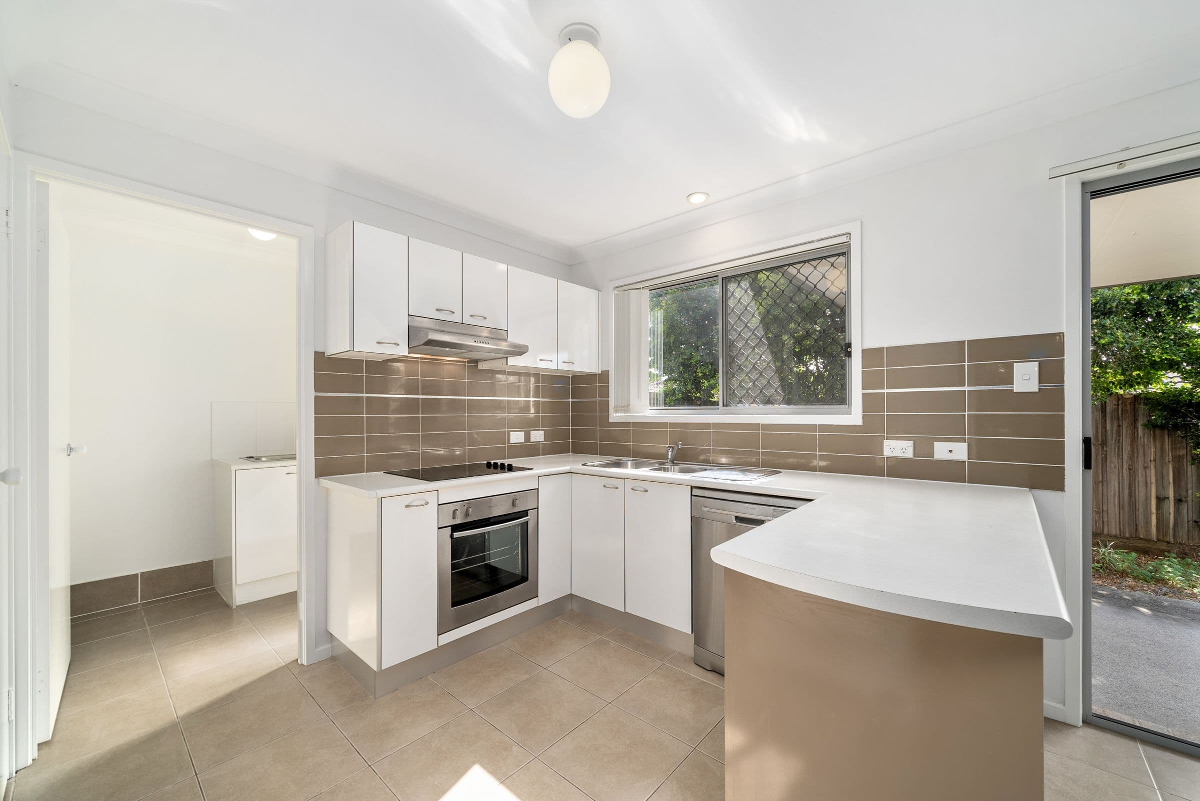 33 Moriarty Place, Bald Hills QLD 4036, Bald Hills - Thumbnail 3