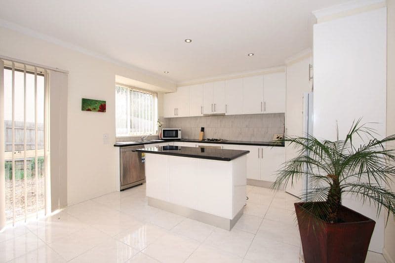 1D Hearthside Court, RINGWOOD VIC 3134, Ringwood - Thumbnail 2